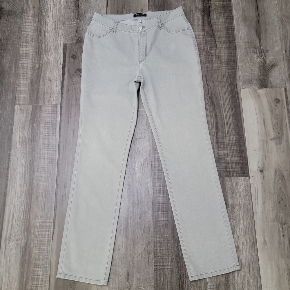 Lafayette 148 Straight Leg Jeans